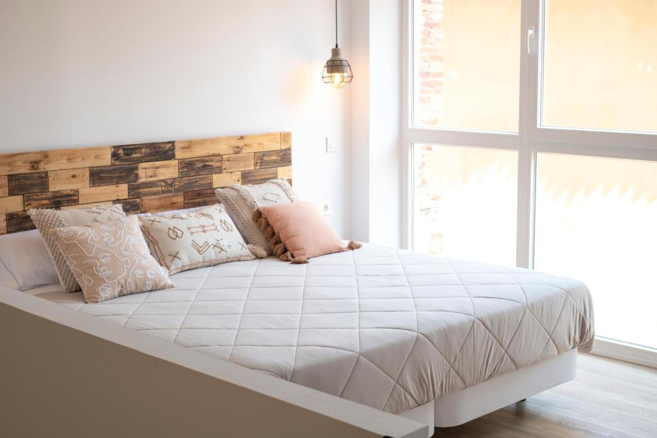 Apartamentos Bocairenthomes, En Pleno Centro De Bocairent, Con Pequena Piscina Y Parking Privado Kültér fotó