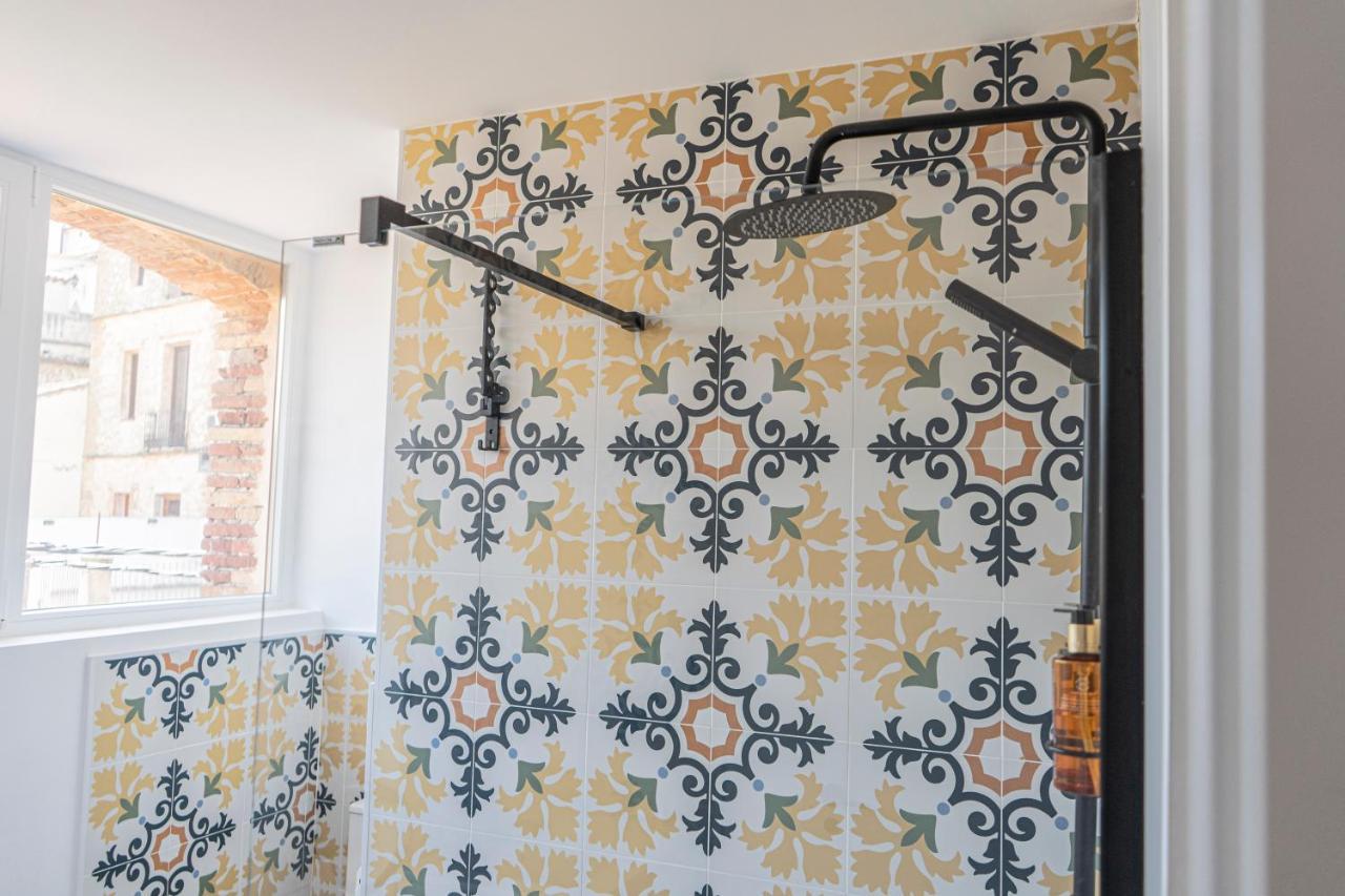 Apartamentos Bocairenthomes, En Pleno Centro De Bocairent, Con Pequena Piscina Y Parking Privado Kültér fotó