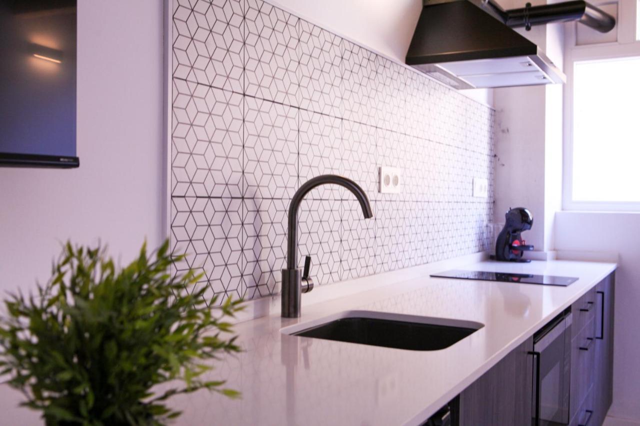 Apartamentos Bocairenthomes, En Pleno Centro De Bocairent, Con Pequena Piscina Y Parking Privado Kültér fotó
