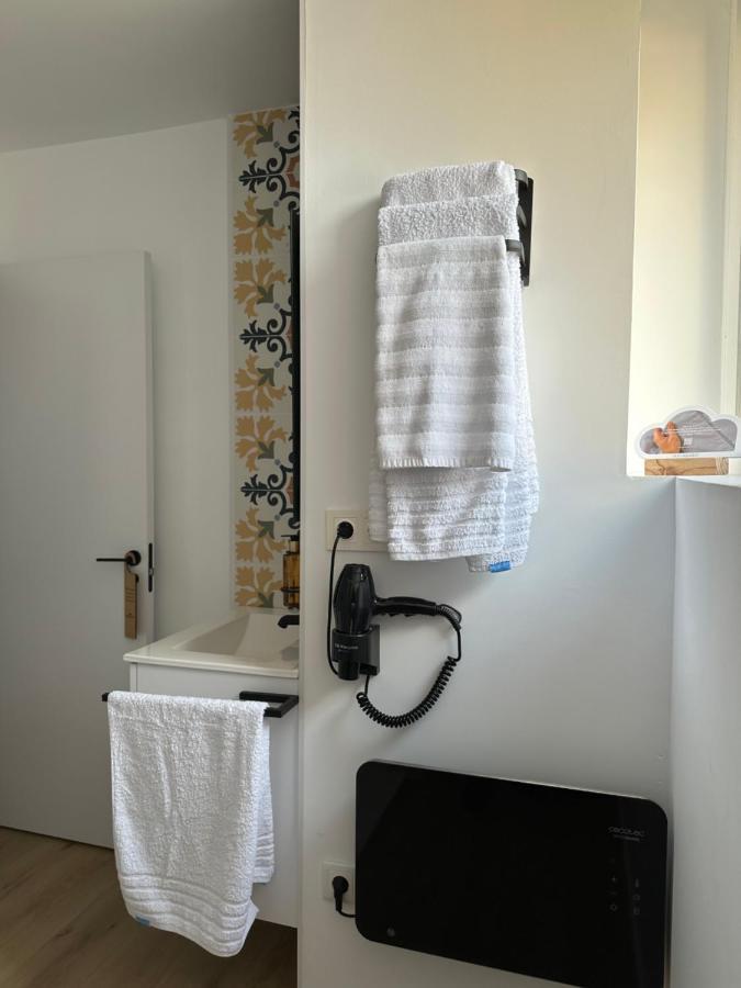 Apartamentos Bocairenthomes, En Pleno Centro De Bocairent, Con Pequena Piscina Y Parking Privado Kültér fotó