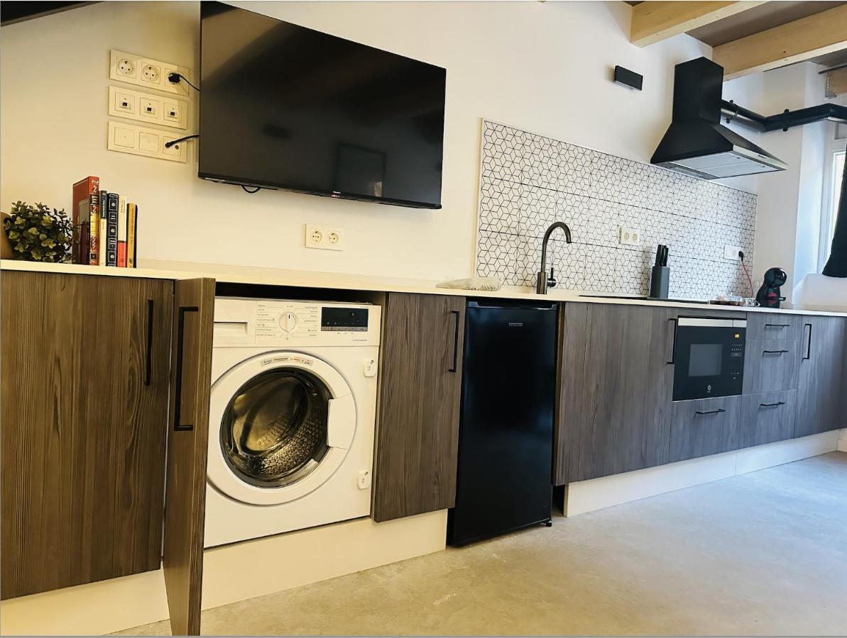 Apartamentos Bocairenthomes, En Pleno Centro De Bocairent, Con Pequena Piscina Y Parking Privado Kültér fotó